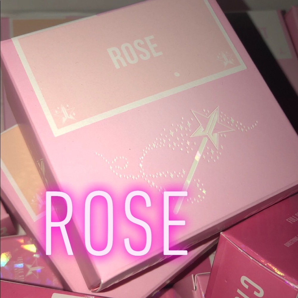 Jeffree Star setting powder magic star rose